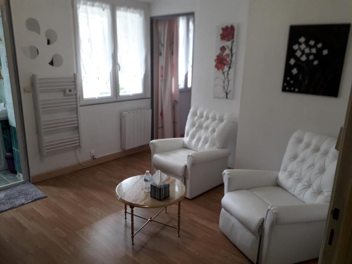 생나제르 Le Jardin Fleuri B&B 외부 사진